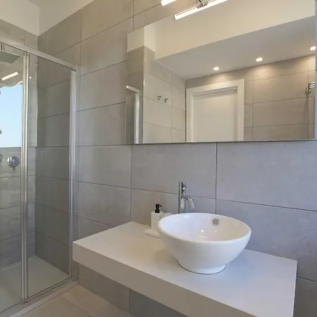 Frühstückspension Esseneto 4*